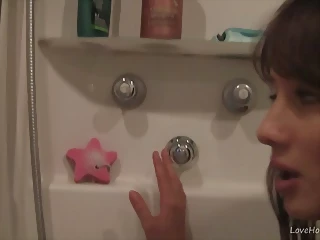 Daddy Fucks Everybody In The Shower With Her Tits In The Bathroom